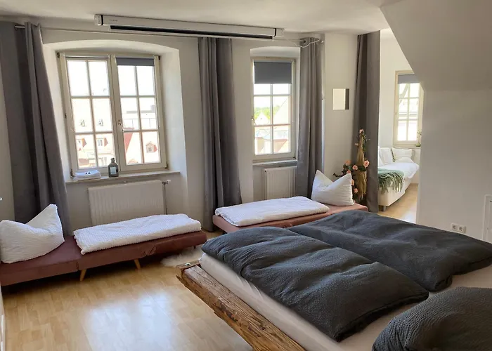 Schlafen Prinzessinen In Schloesschen Apartment *